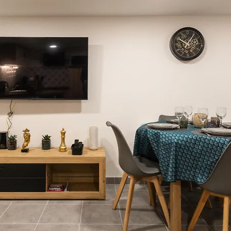 Locations Chez Corinne Et Gilles *